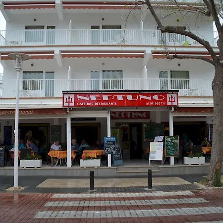 게스트하우스 Neptuno 2*