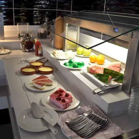 Pensjonat Neptuno Caces