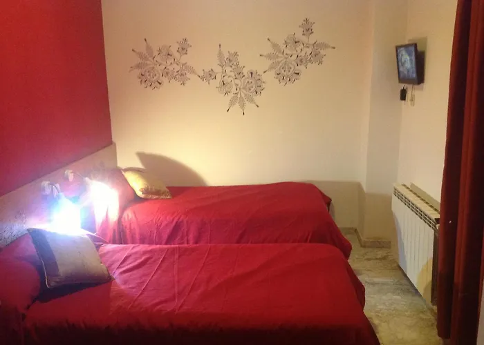 Pensión Neptuno Caces