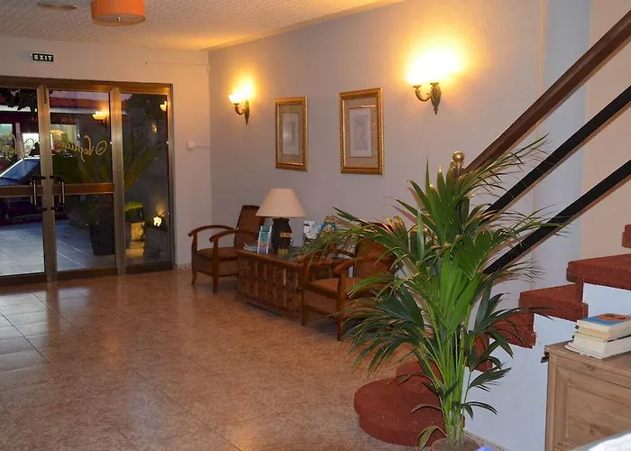 Vendégház Neptuno Caces