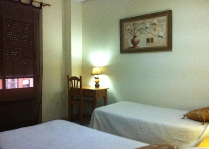 Neptuno Vendégház Caces